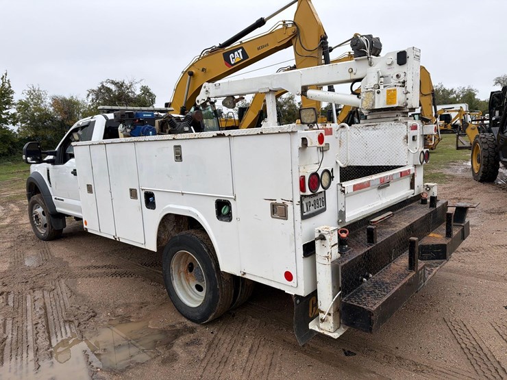 2019-ford-f550-image-5