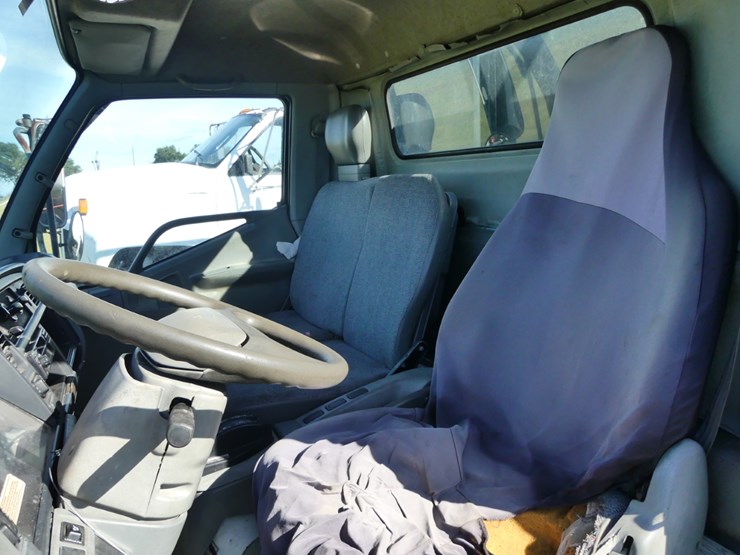 2003-mitsubishi-fuso-fh-image-10