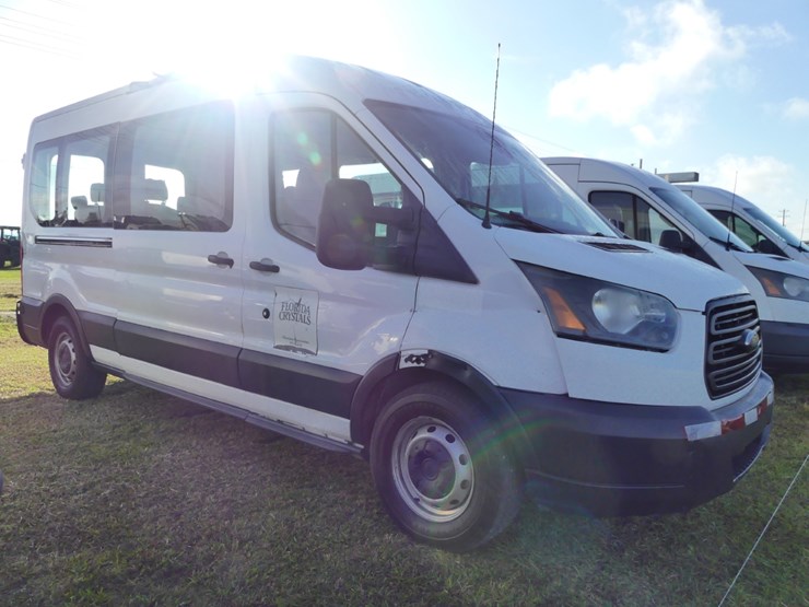 2018-ford-transit-image-2