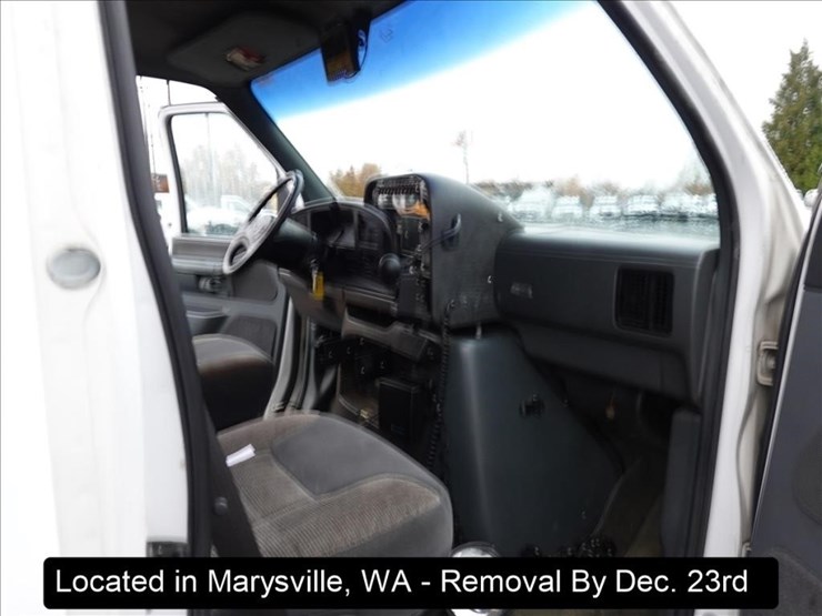 1992-ford-e350-image-23