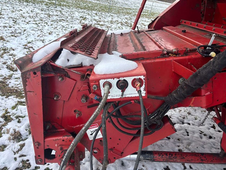 1996-case-ih-2388-image-30