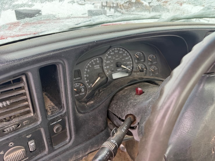 2003-chevrolet-2500-image-40