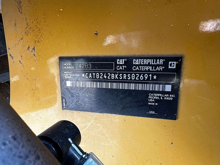 caterpillar-242b-image-3