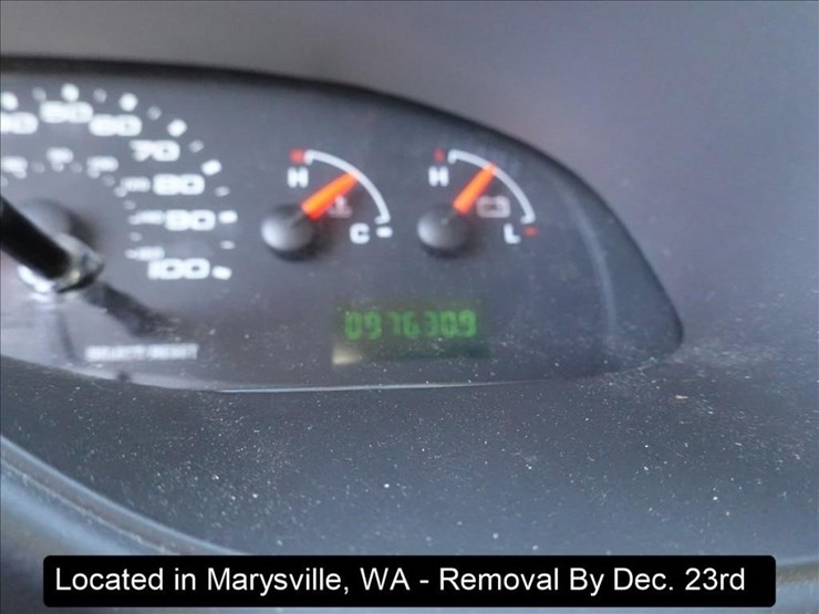 2005-ford-e350-image-9