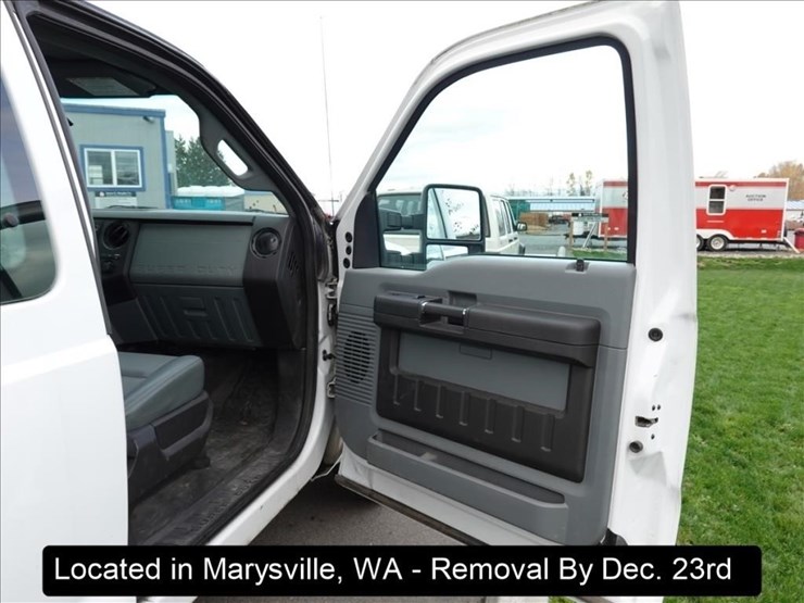 2011-ford-f250-xl-image-24