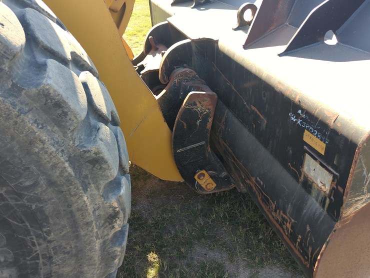 caterpillar-966m-image-8