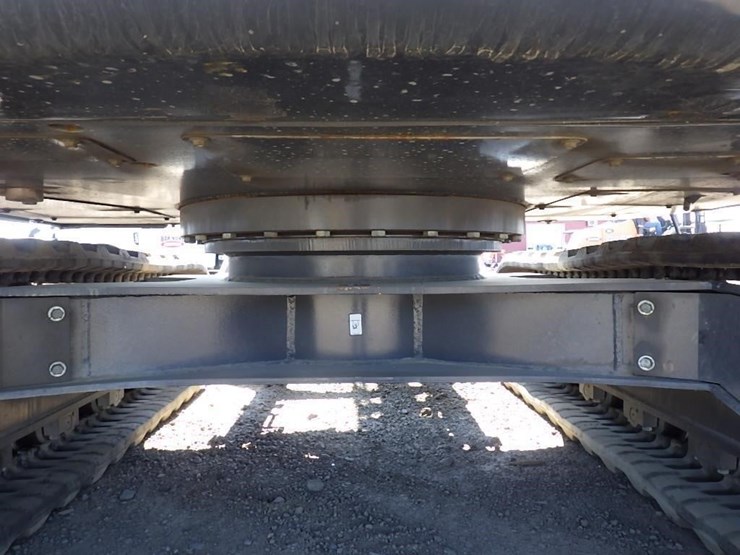 2023-develon-dx85r-3-hydraulic-excavator-image-34