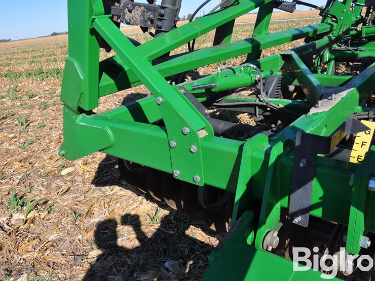 2011-john-deere-2310-image-20