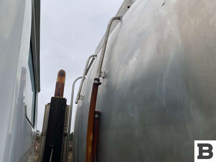 1984-international-s1954-image-16