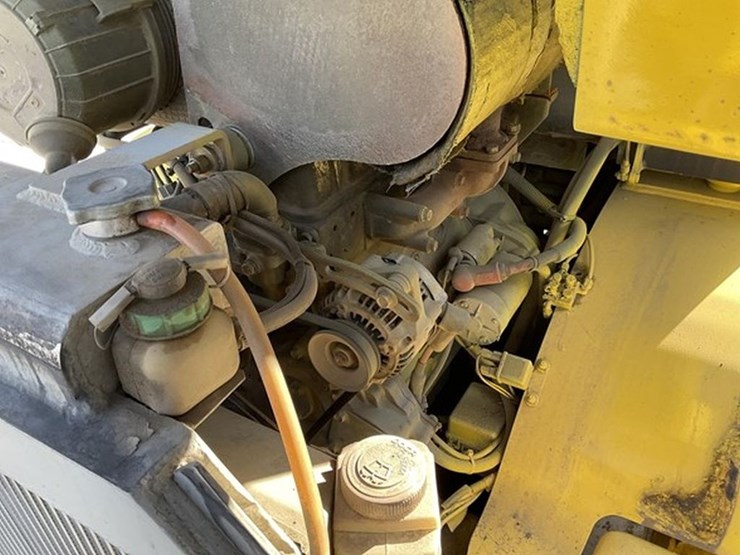 2016-yanmar-v8-image-11