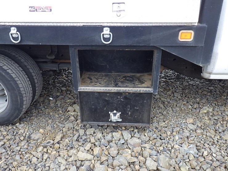 chevrolet-3500-image-12