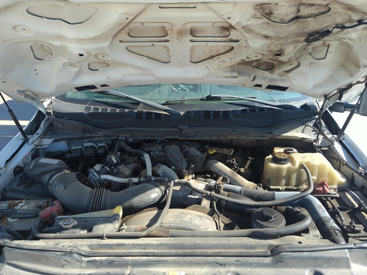 ford-f550-xl-image-11