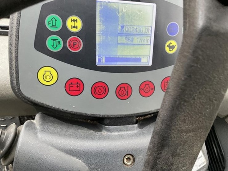 takeuchi-tw60-2-image-17