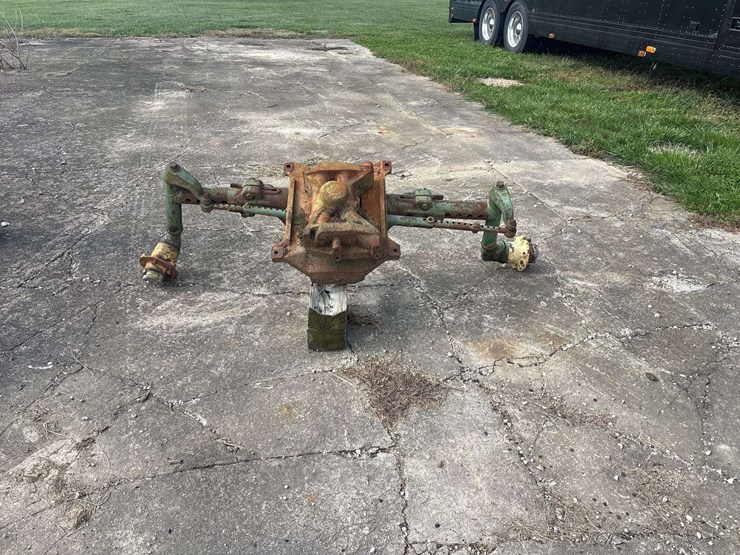 john-deere-4020-wide-frontend-image-1