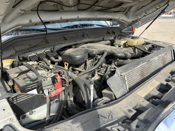 2015-ford-f550-xlt-image-10