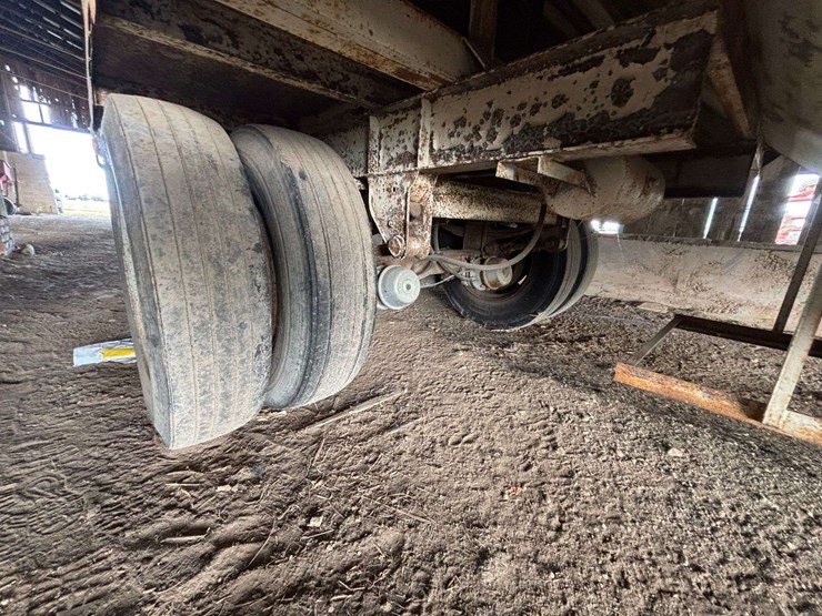 1986-fruehauf-28ft-image-9