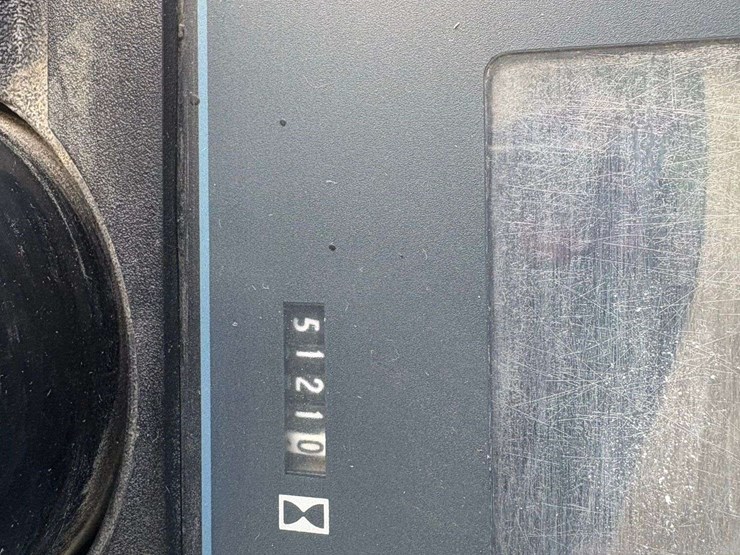 1991-ford-876-image-15