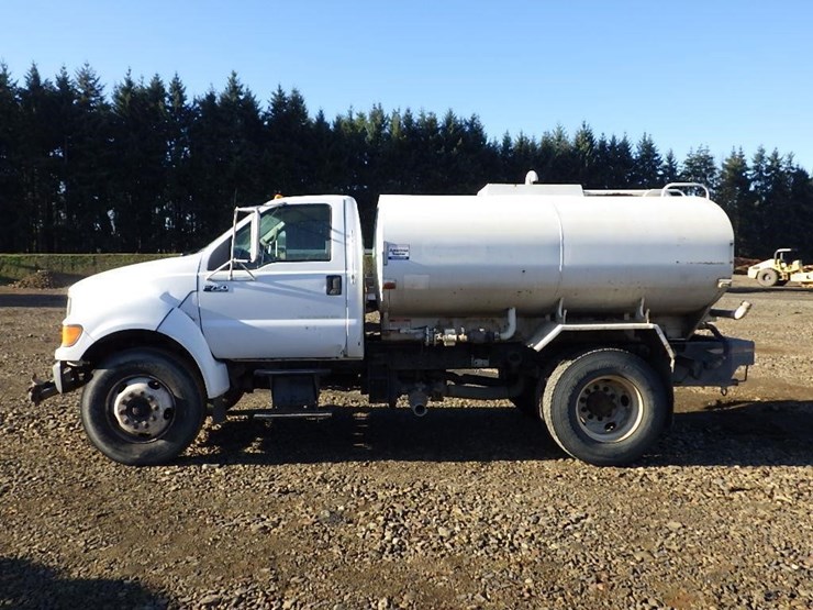 ford-f750-image-6