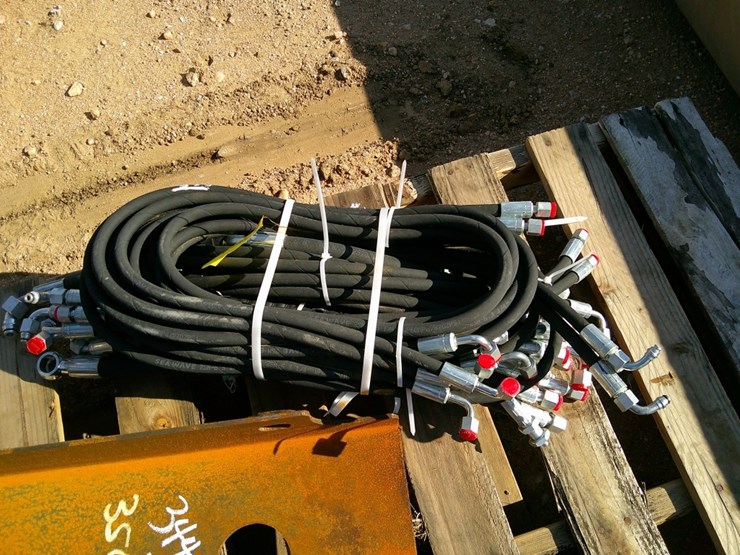(1)-set-future-hoses-f/-mini-excavator-image-1