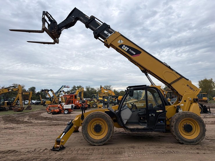 2019-caterpillar-tl1255-image-1