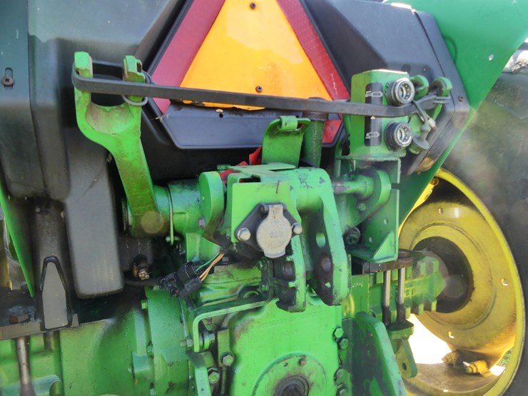 john-deere-5075e-image-6