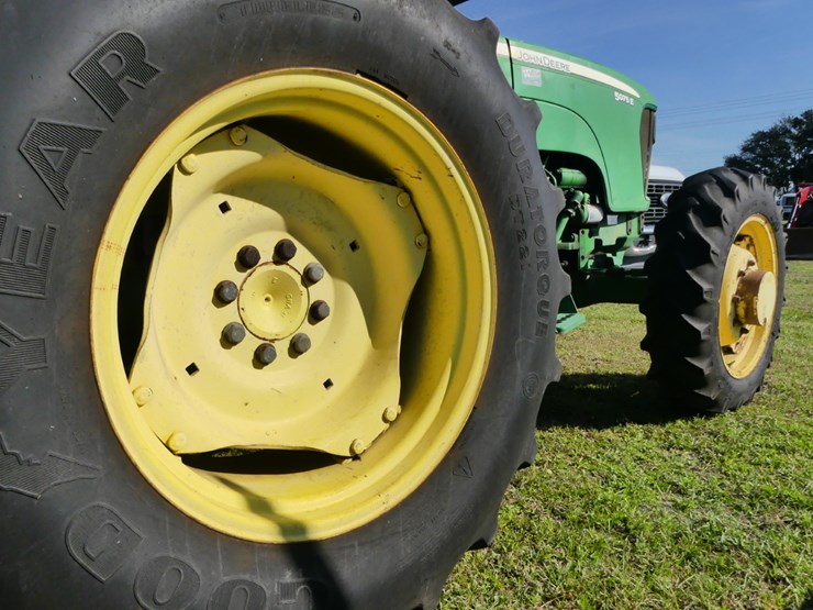 john-deere-5075e-image-9