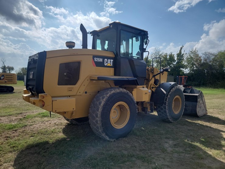 2020-caterpillar-926-image-4