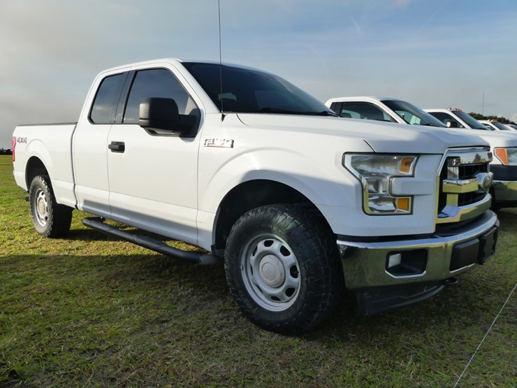 ford-f150-xlt-image-1