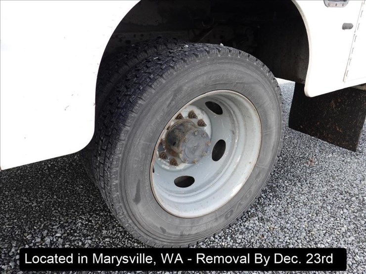 2007-ford-f550-image-21