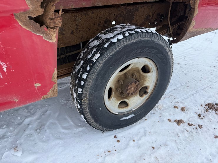 2003-chevrolet-2500-image-27