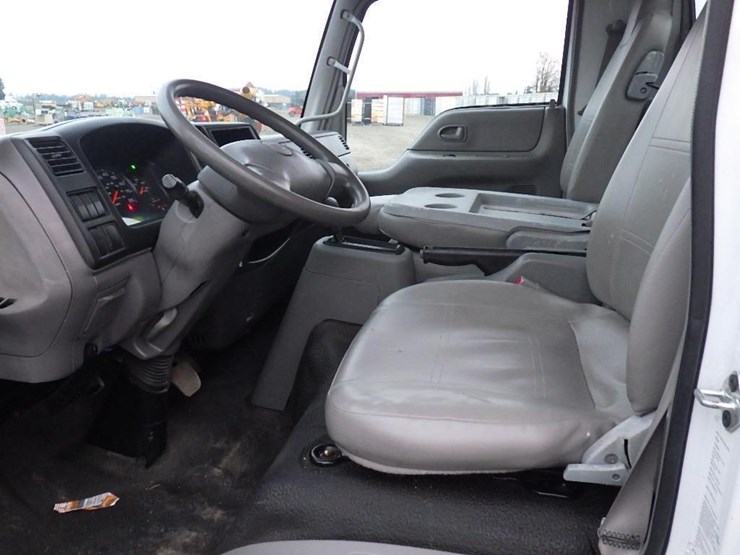 2007-ford-lcf-image-18