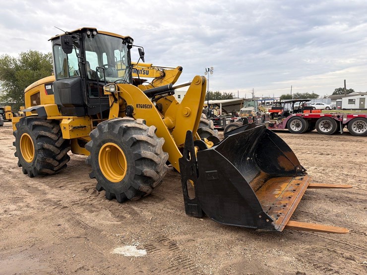 caterpillar-930-image-4