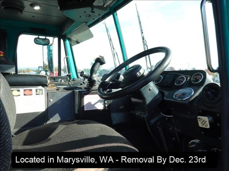 2015-wayne-curbtender-image-19