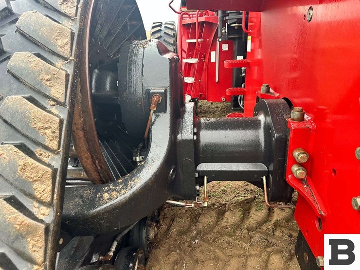 case-ih-400-image-62