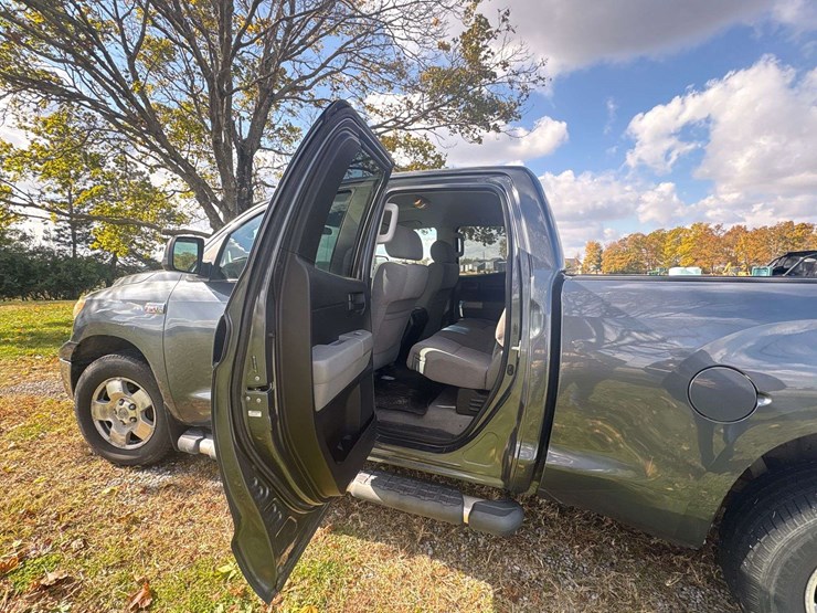 toyota-tundra-image-4