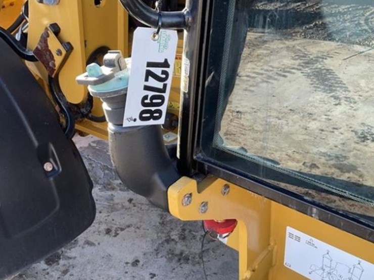 caterpillar-906m-image-22