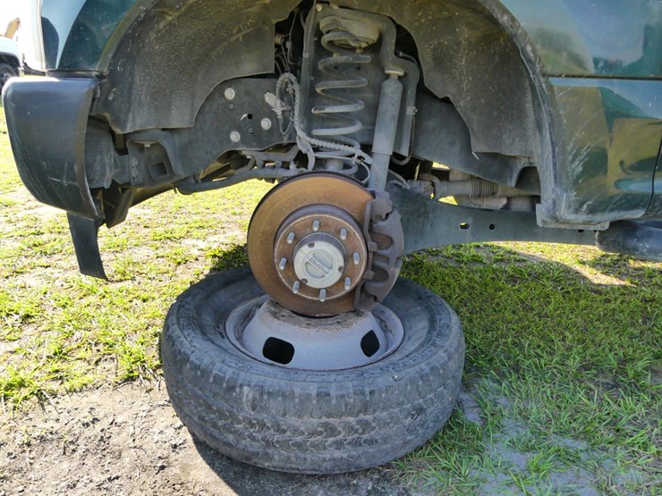 2017-ford-f250-xl-image-8