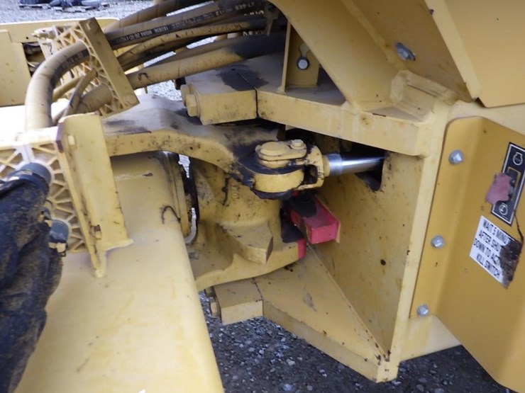 caterpillar-cs44-image-15