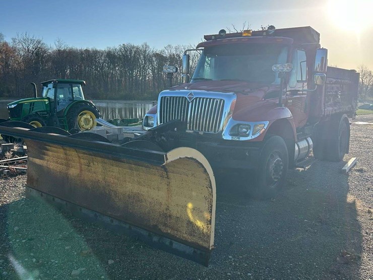 2005-international-workstar-7400-image-2