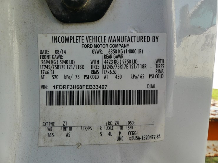 2015-ford-f350-xl-image-14