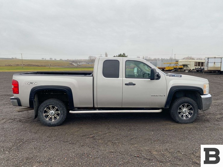 2008-chevrolet-2500-image-6