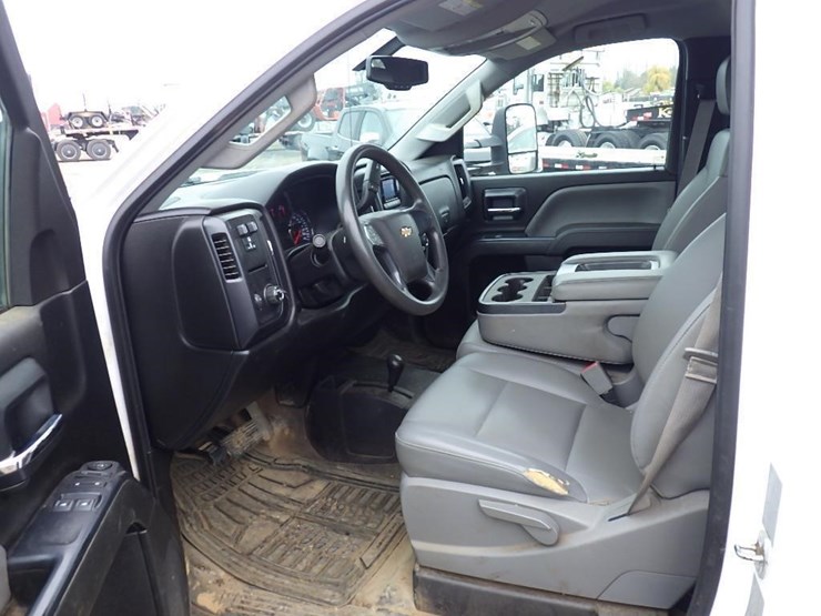 chevrolet-3500-image-20