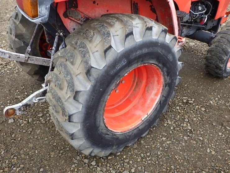 kubota-l2501-image-28