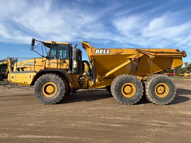 2017-bell-b50d-image-1