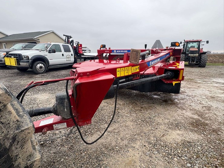 new-holland-discbine-210-image-1