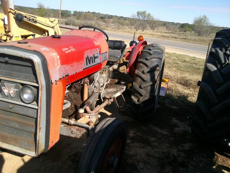 mf-245-farm-tractor-w/-5ft-shredder-image-1