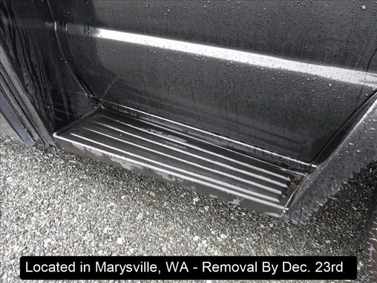 2014-ford-e550-image-21