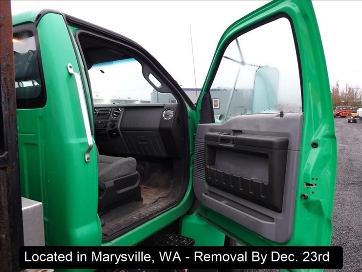 2013-ford-f650-image-7