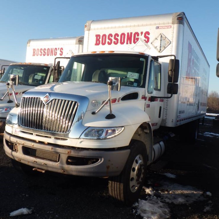 INTERNATIONAL DURASTAR 4300