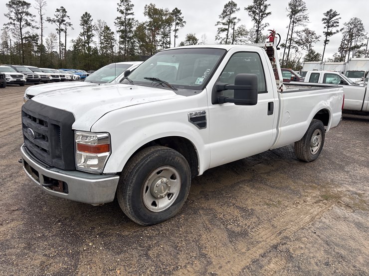 2009-ford-f250-image-1